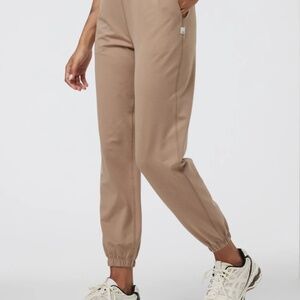 Vuori Women's Boyfriend Jogger XS Goldenrod